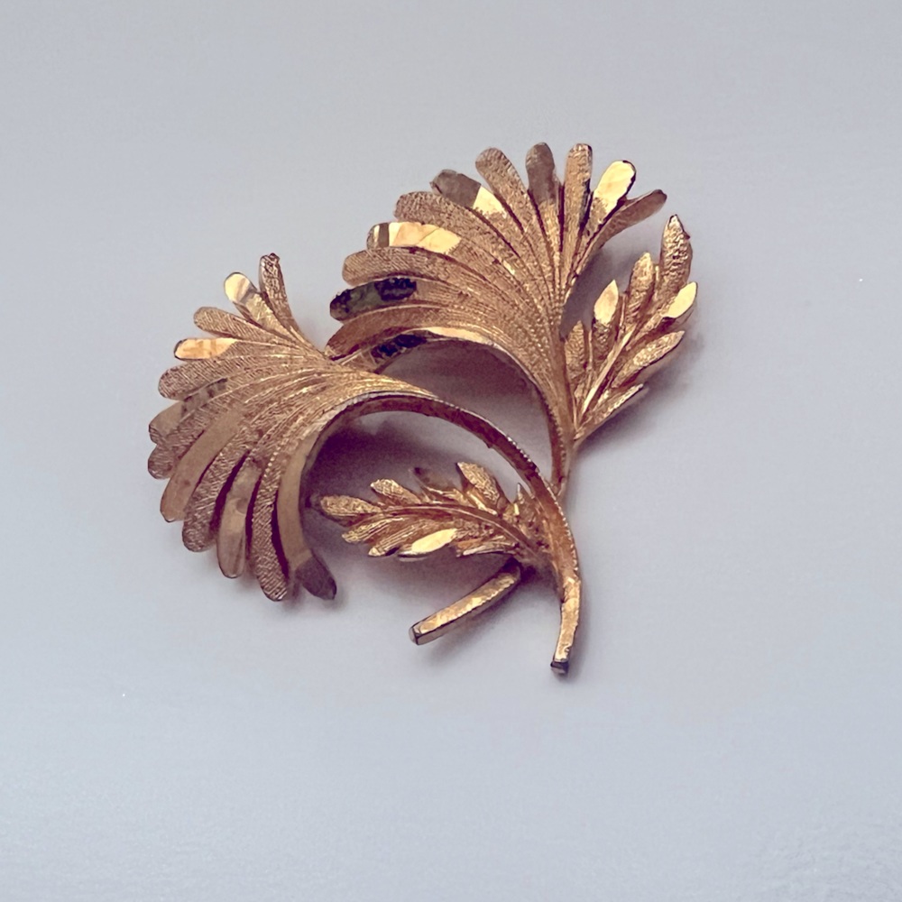Leaf Brooch